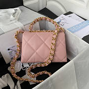 Chanel Flap Handle Bag Pink Size 20.5 x 15 x 8 cm - 4