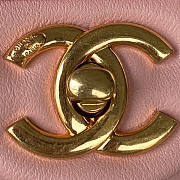 Chanel Flap Handle Bag Pink Size 20.5 x 15 x 8 cm - 5