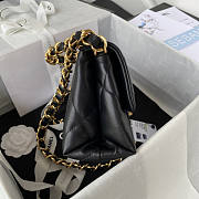 Chanel Flap Handle Bag Black Size 20.5 x 15 x 8 cm - 6