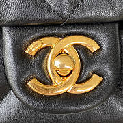 Chanel Flap Handle Bag Black Size 20.5 x 15 x 8 cm - 2