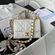 Chanel Flap Handle Bag White Size 20.5 x 15 x 8 cm - 1