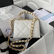 Chanel Flap Handle Bag White Size 20.5 x 15 x 8 cm - 5