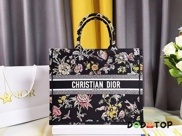 Dior Book Tote Large Size 42 x 35 x 18.5 cm - 1