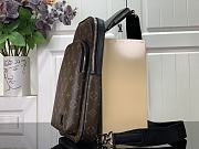 Louis Vuitton LV Avenue Shoulder M46327 Bag Size 20 x 31 x 7 cm - 6