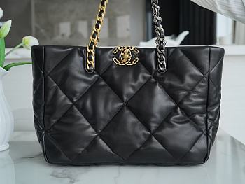 Chanel 22 Tote Bag Black Size 24 x 41 x 10.5 cm