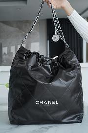 Chanel 22 Large Handbag Black Size 48 x 45 x 10 cm - 2
