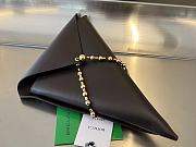 Botega Venata Triangle Clutch 01 Size 40 x 21 x 2 cm - 1