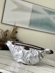 Louis Vuitton LV Pillow Maxi Fanny Pack Silver Size 44 x 24 x 7 cm - 1