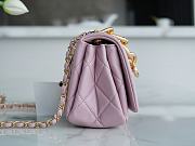 Chanel Lambskin Chain Flap Bag Pink Size 21 cm - 3