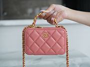 Chanel Mini Chain Cosmetic Bag Pink Size 14 × 9 × 6 cm - 3