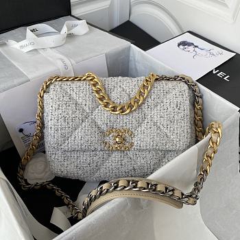 Chanel 19 Gray And Milky Wool Size 26 cm