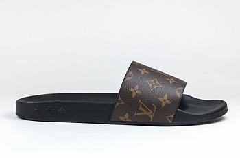 Louis Vuitton Waterfront Mule Sandals
