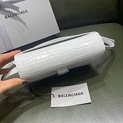 Balenciaga Chain Strap Wallet Bag White Size 18 x 14 x 9.5 cm - 3