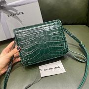 Balenciaga Chain Strap Wallet Bag Green Size 18 x 14 x 9.5 cm - 3