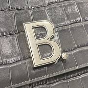 Balenciaga Chain Strap Wallet Bag Grey Size 18 x 14 x 9.5 cm - 5