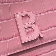 Balenciaga Chain Strap Wallet Bag Pink Size 18 x 14 x 9.5 cm - 6
