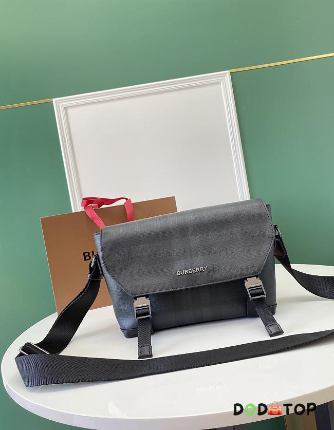 Burberry Messenger Bag Size 29 x 8.5 x 17.5 cm - 1
