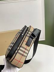 Burberry Bag Vintage Check Messenger Size 16 x 6.5 x 21.5 cm - 2
