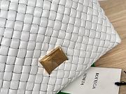 Botega Venata Patti Woven Handbag White Size 24 x 20 x 12 cm - 3