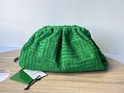 Botega Venata Pouch Green Bag Size 40 x 18 x 18 cm - 3