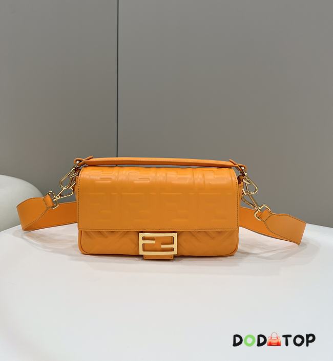 Fendi Baguette Orange Size 26 × 5 × 13 cm - 1