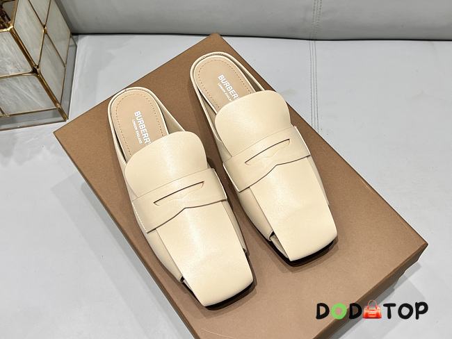 Burberry Loafers Beige/Black - 1