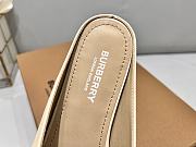 Burberry Loafers Beige/Black - 5