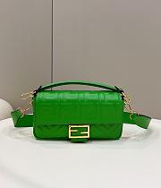 Fendi Baguette Green Size 27 x 5 x 15 cm - 1