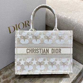 Dior Tote Bag 01 Size 36 x 18 x 28 cm