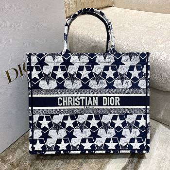 Dior Tote Bag 02 Size 42 x 18 x 35 cm