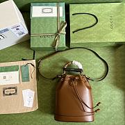 Gucci Diana Small Bucket Bag Brown Size 23.5 x 38 x 10.5 cm - 5