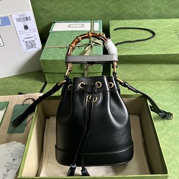Gucci Diana Mini Bucket Bag Black Size 19 x 30.5 x 6 cm