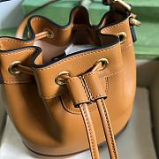 Gucci Diana Mini Bucket Bag Brown Size 19 x 30.5 x 6 cm - 3