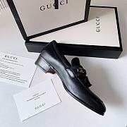 Gucci New Ribbon Tassel Double G Loafers Black  - 3