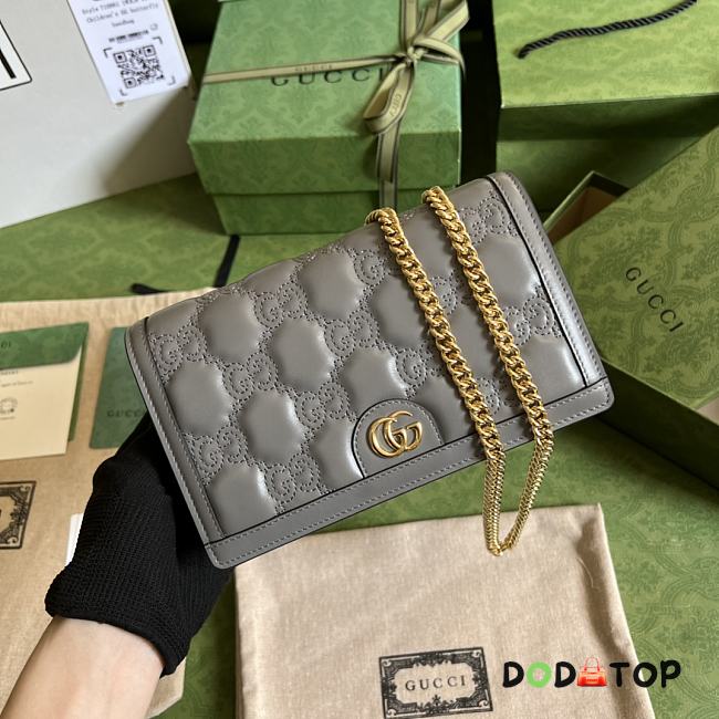 Gucci GG Matelassé Chain Bag Grey Size 20 x 12.5 x 4 cm - 1