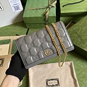 Gucci GG Matelassé Chain Bag Grey Size 20 x 12.5 x 4 cm - 1