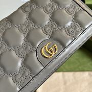 Gucci GG Matelassé Chain Bag Grey Size 20 x 12.5 x 4 cm - 5