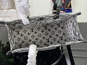 Louis Vuitton LV Onthego Medium Handbag Denim Size 35 x 27 x 14 cm - 5