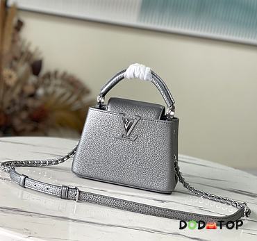 Louis Vuitton LV Capucines Mini Handbag Silver Size 21 x 14 x 8 cm - 1
