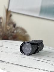 Louis Vuitton LV Travel Watch Case Size 20 × 9 × 9.5 cm - 2
