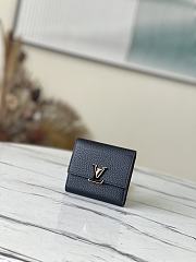 Louis Vuitton LV Capucines Mini Wallet Size 10.0 x 8.0 x 1.5 cm - 1