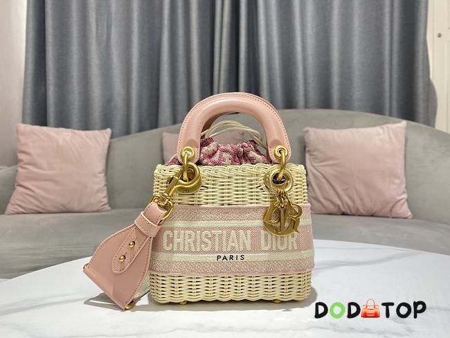 Mini Lady Dior Bag Wicker Pink Size 17 x 15 x 7 cm - 1