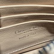 Dior Caro Chain Bag Beige Size 19 x 14 x 3 cm - 3