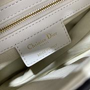  Dior White Perforated Calfskin With Strap Size 25.5 x 20 x 6.5 cm - 3