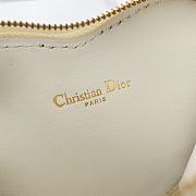 Dior Caro Heart-Shaped Chain Bag White Size 11 x 10 x 1.5 cm - 3