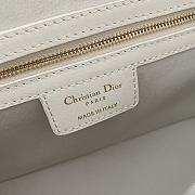 Dior Parisienne Handbag White Size 30 x 21 x 8.5 cm - 5