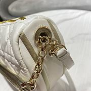 Dior White Large Calfskin Size 30 x 19 x 10 cm - 3