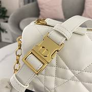 Dior White Large Calfskin 01 Size 30 x 19 x 10 cm - 5