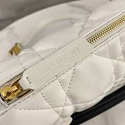 Dior White Large Calfskin 01 Size 30 x 19 x 10 cm - 3