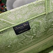 Dior Book Tote Apple Green Tiger Large Size 41.5 cm - 2